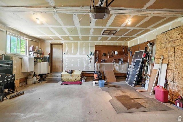 80 S 6000 W, Mendon, UT 84325 - garage with a garage door opener