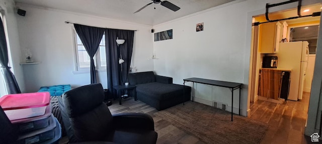 968 S Jeffreson, Ogden, UT 84404 - living area featuring a ceiling fan, crown molding, and wood finished floors