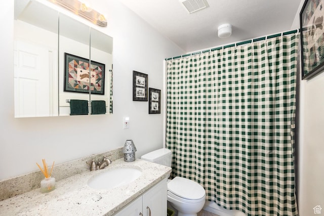 2565 E Woodland Way, Kamas, UT 84036 - bathroom featuring vanity and a shower with shower curtain