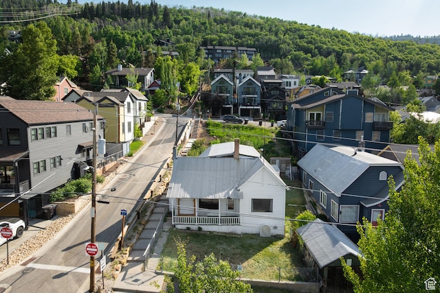 1003 Norfolk Ave, Park City, UT 84060 - aerial view of residential area with a heavily wooded area