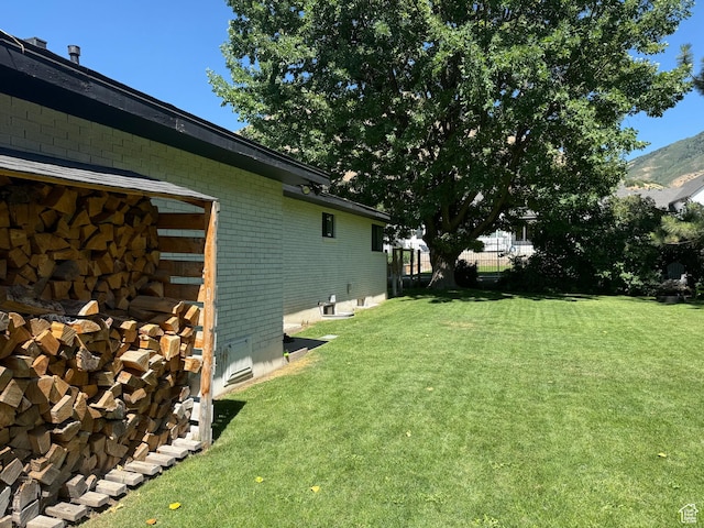 1990 E 400 N, Mapleton, UT 84664 - view of yard
