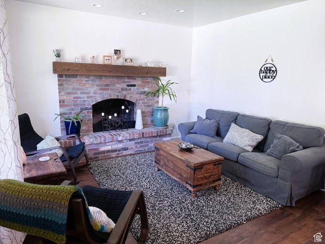 1990 E 400 N, Mapleton, UT 84664 - living area featuring wood finished floors, a fireplace, and recessed lighting