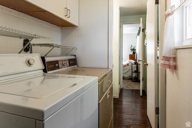 342 E State St, Farmington, UT 84025 - laundry room featuring cabinet space, dark wood finished floors, and washing machine and dryer