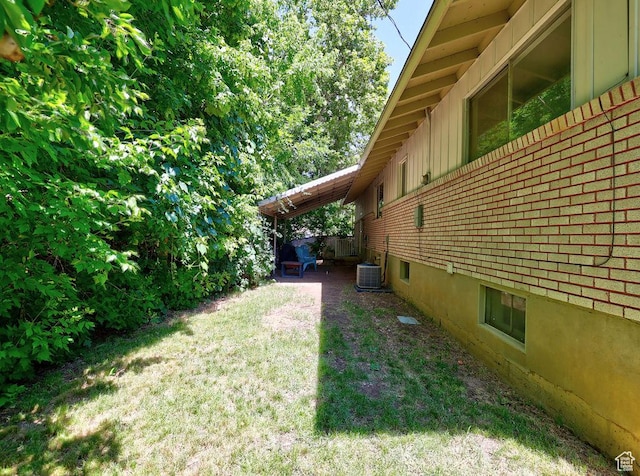 3165 S Jackson Ave, Ogden, UT 84403 - view of grassy yard