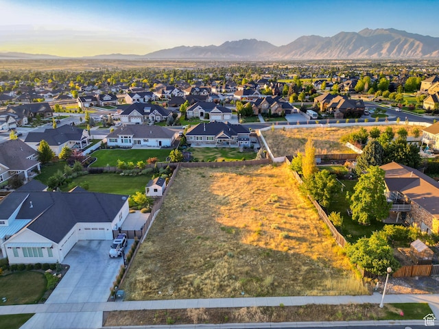 459 E Selman Ridge Dr, Salem, UT 84653