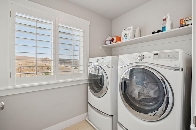9634 N Red Bridge Rd, Eagle Mountain, UT 84005 - laundry area with independent washer and dryer and baseboards