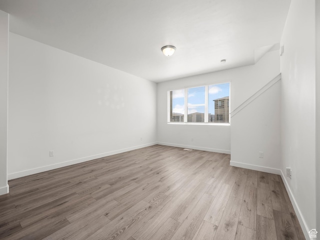 475 S 900 W, American Fork, UT 84003 - empty room with wood finished floors and baseboards