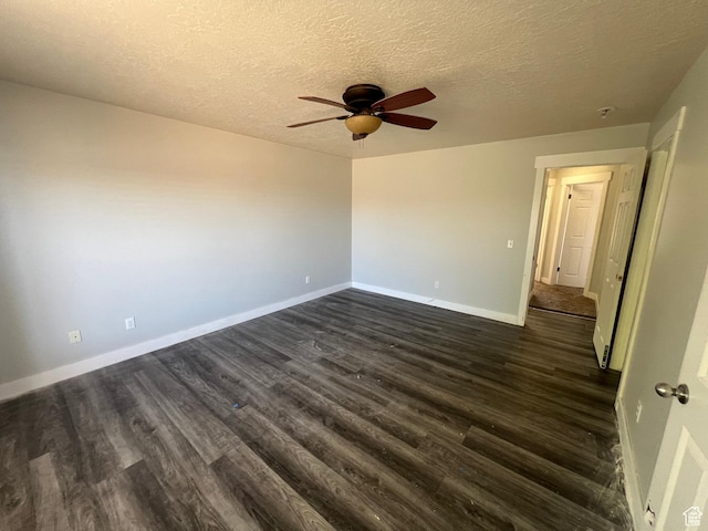 362 W 1800 S, Clearfield, UT 84015 - spare room with a ceiling fan, dark wood finished floors, and a textured ceiling