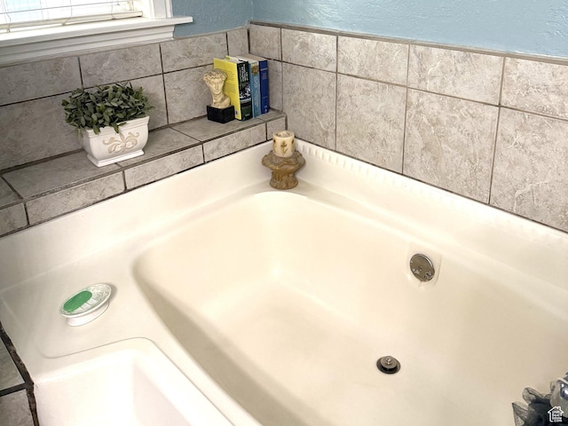 90 W Cherry St W, Grantsville, UT 84029 - full bath with a garden tub and a textured wall