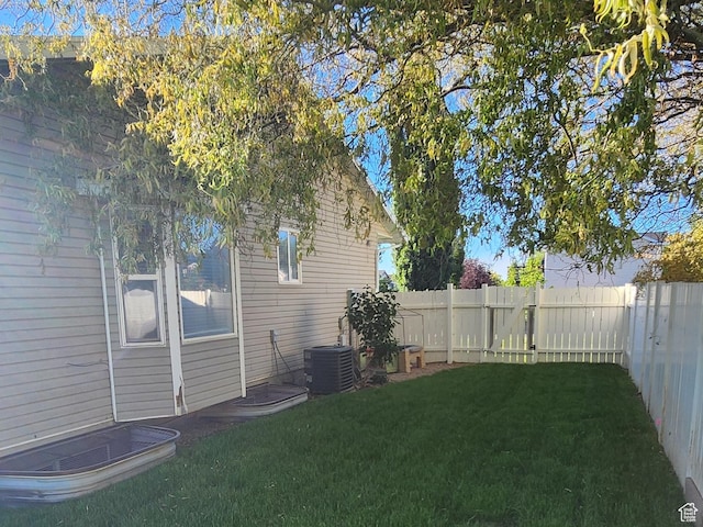 747 W 1580 N, Clinton, UT 84015 - view of fenced backyard