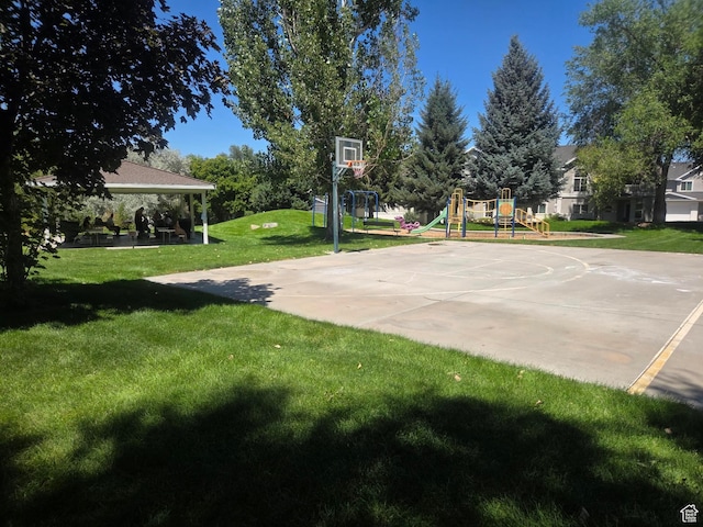 798 W Norway Maple Ct, Payson, UT 84651 - view of basketball court featuring a yard, community basketball court, and a gazebo