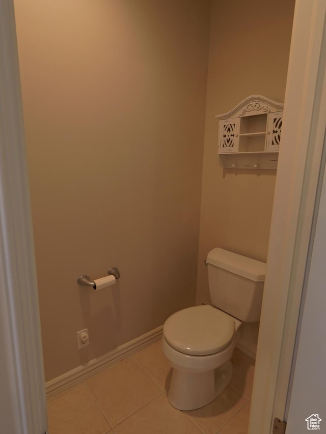 5160 W 5725 S, Hooper, UT 84315 - bathroom featuring tile patterned floors and baseboards