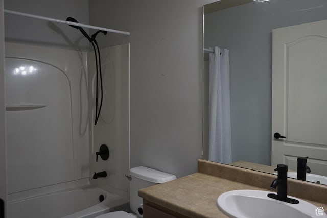 14072 S Julien Cv, Bluffdale, UT 84065 - bathroom featuring vanity and shower / bathtub combination with curtain