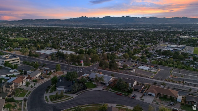 9750 S Indian Ridge Dr, Sandy, UT 84092 - photo 7