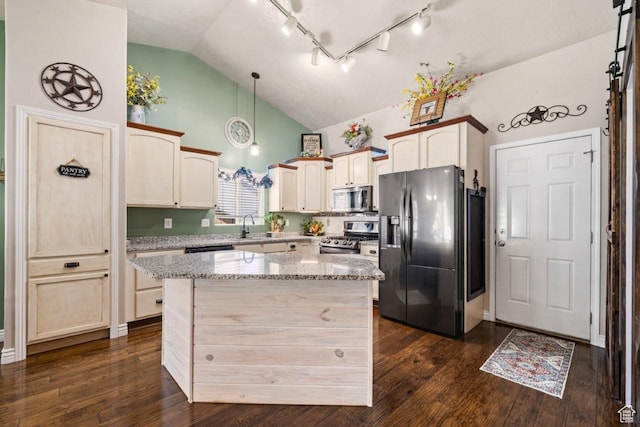 1458 N 2400 W, Clinton, UT 84015 - kitchen featuring high vaulted ceiling, appliances with stainless steel finishes, a center island, dark wood finished floors, and hanging light fixtures