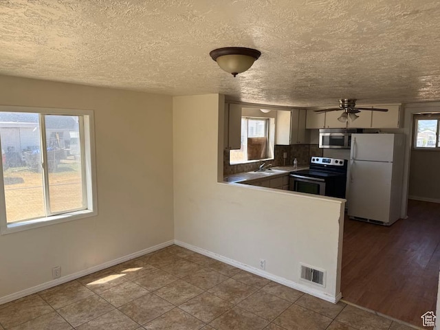 531 N Garden St, Tooele, UT 84074 - photo 2