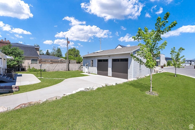 648 W Porter Ln, Centerville, UT 84014 - garage featuring concrete driveway