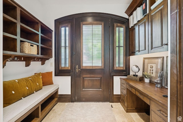 10399 Summit View Dr N, Park City, UT 84060 - mudroom with baseboards