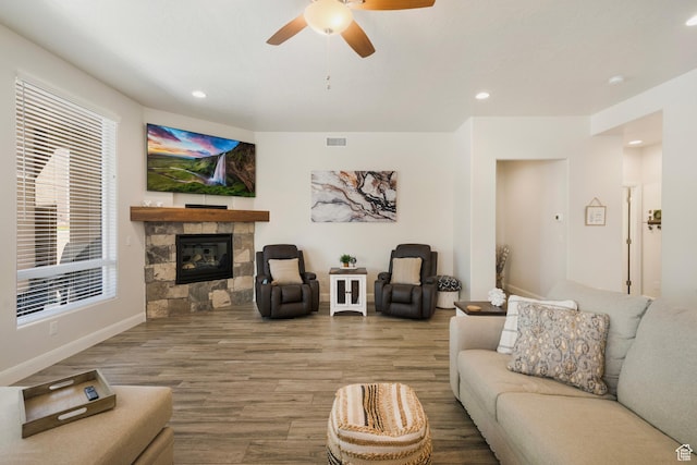 5336 W 3180 S, Hurricane, UT 84737 - living room with ceiling fan, wood finished floors, recessed lighting, and a stone fireplace