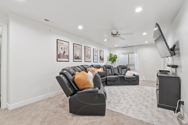 1674 E Ridgefield Rd, Spanish Fork, UT 84660 - carpeted living room with a ceiling fan and recessed lighting