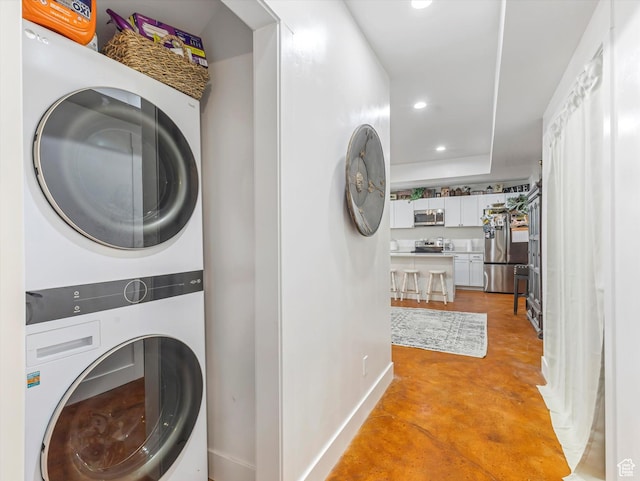 355 S 200 E, Bountiful, UT 84010 - laundry area featuring estacked washer and dryer and recessed lighting