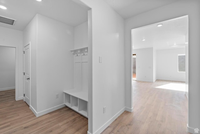 1391 S Padre Bay Dr Unit 4075, Washington, UT 84780 - mudroom with recessed lighting and light wood-style flooring
