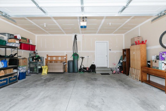 415 W 15 S, Providence, UT 84332 - garage with a garage door opener
