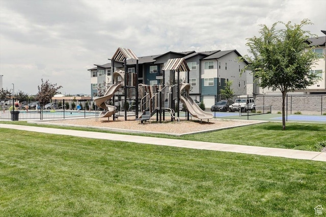 415 W 15 S, Providence, UT 84332 - view of communal playground