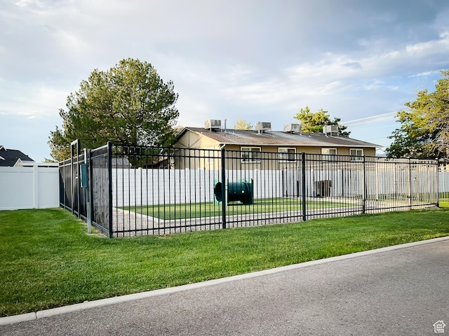1399 W Plumrose Way S, Taylorsville, UT 84123 - photo 45