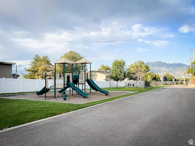 1399 W Plumrose Way S, Taylorsville, UT 84123 - photo 43