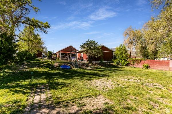 8320 W 3100 S, Magna, UT 84044 - photo 14