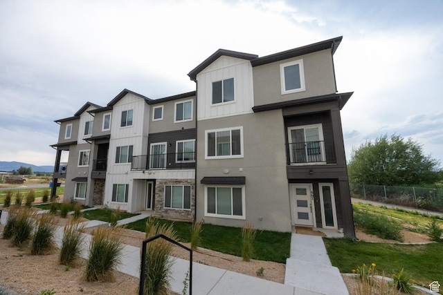 667 E 730 N, Hyrum, UT 84319 - photo 1
