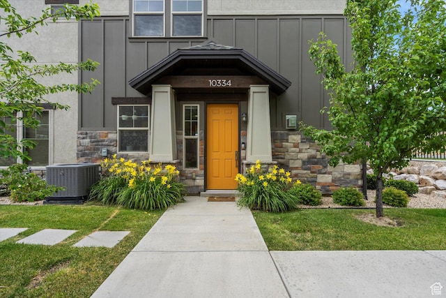 10334 S Beetdigger Blvd E, Sandy, UT 84070 - photo 4