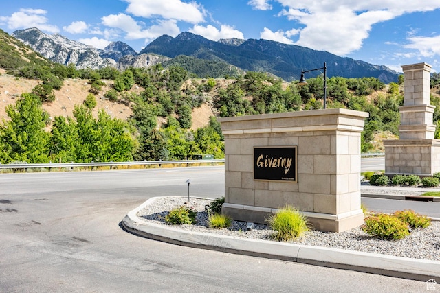 9293 S Monet Ln E, Cottonwood Heights, UT 84093 - photo 56