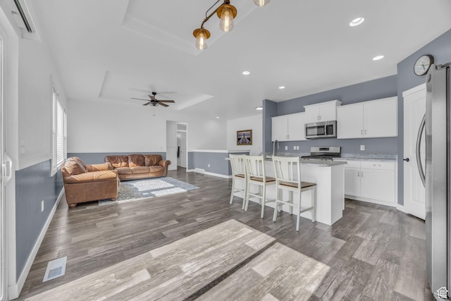 647 S Jubilee Dr, Saratoga Springs, UT 84045 - photo 7