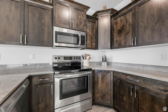 826 N Glen Eagles Ct, Tooele, UT 84074 - photo 6