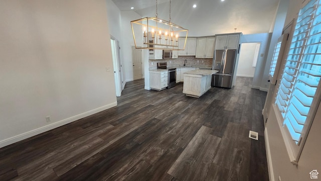 697 W Krista Ct, Salt Lake City, UT 84123 - photo 3