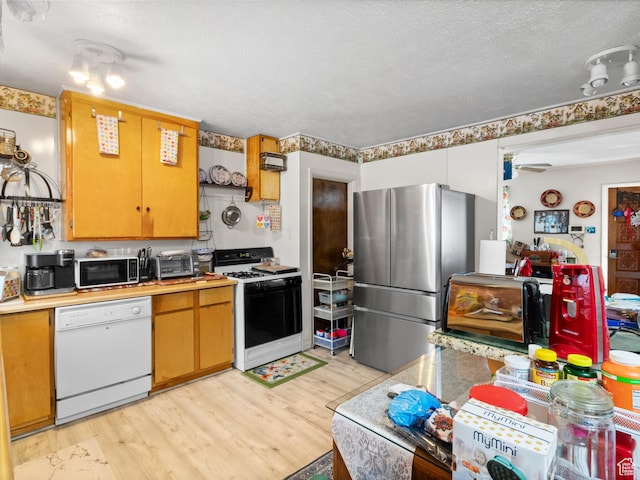 304 E 200 S, Tooele, UT 84074 - photo 9