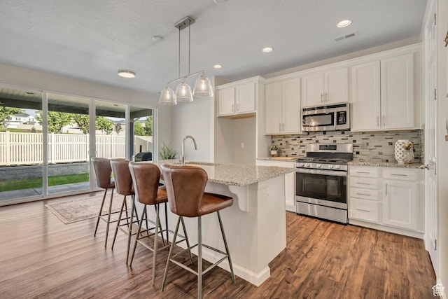 3273 S Hawk Dr, Saratoga Springs, UT 84045 - photo 2