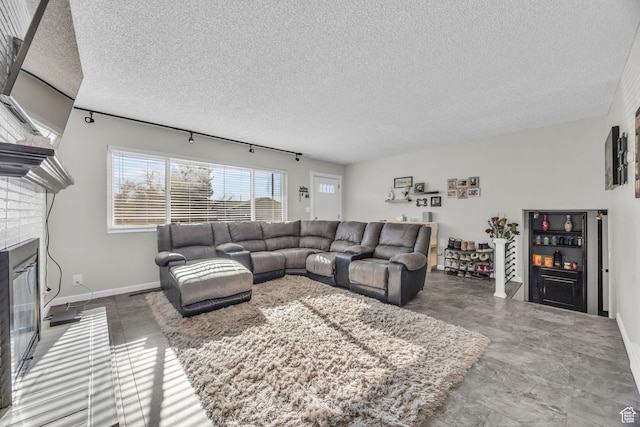 926 Harrop St S, Ogden, UT 84404 - photo 4