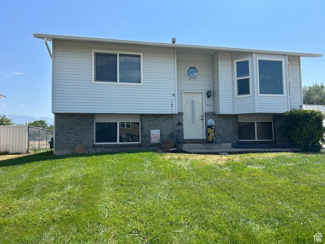 5956 S 3950 W, Roy, UT 84067 - photo 2