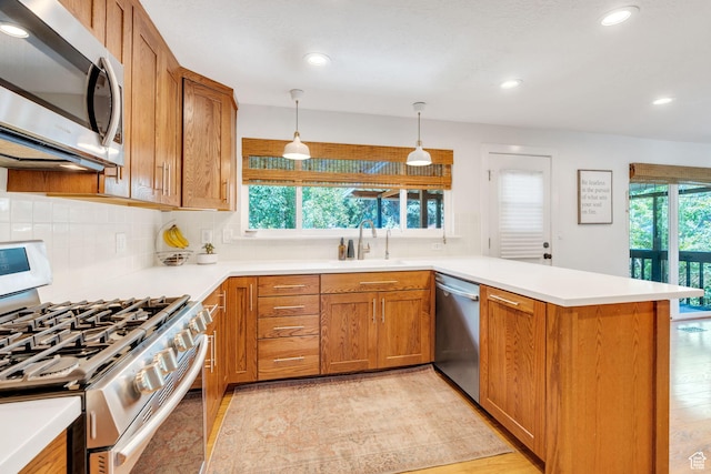 2325 E Treasure Mountain Cir, Sandy, UT 84093 - photo 9