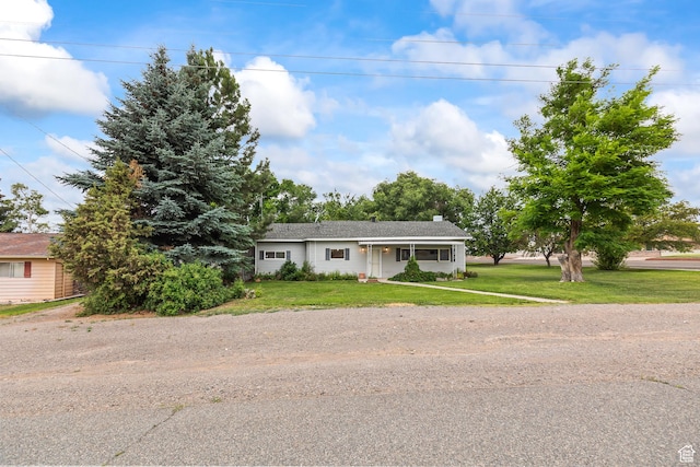 20 S 200 W, Bicknell, UT 84715 - photo 2