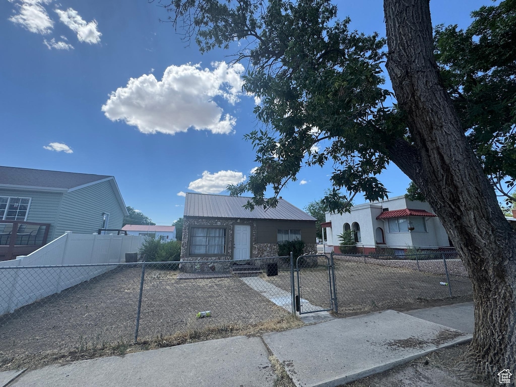 331 N 400 E, Price, UT 84501 - photo 2