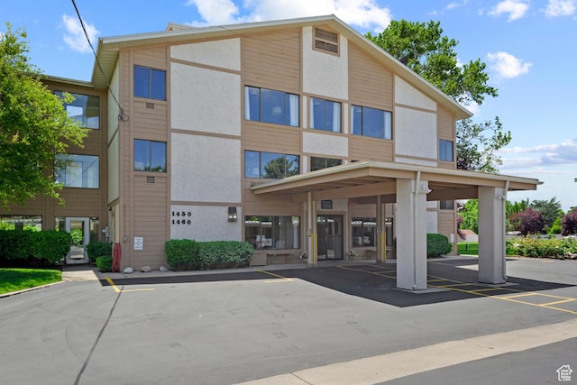 1460 E Highland Cv S Unit 217, Salt Lake City, UT 84106 - photo 1