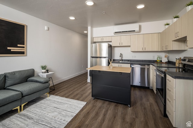 443 W Kane Creek Blvd Unit A205, Moab, UT 84532 - photo 4