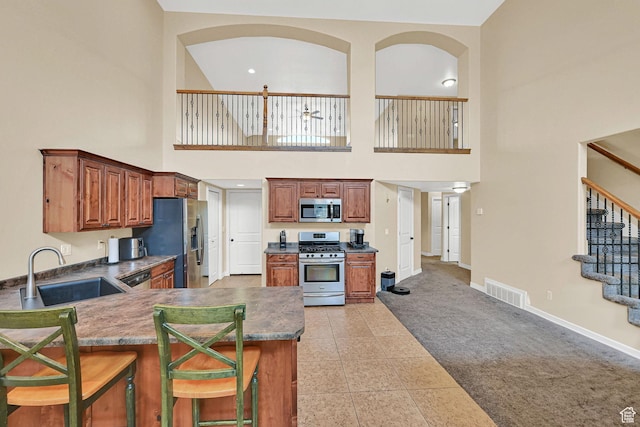 827 Rice Rd S, Farmington, UT 84025 - photo 2
