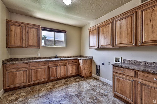 2570 S Sycamore Cir, Washington, UT 84780 - photo 29