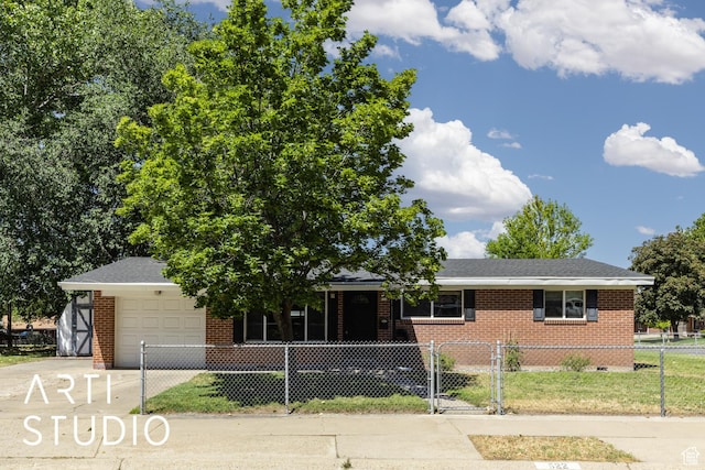 522 N Vickie Ln, Clearfield, UT 84015 - photo 1