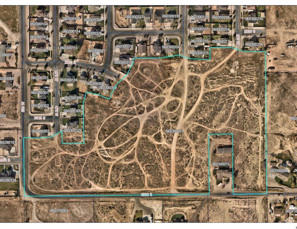 3971 S 500 W, Vernal, UT 84078 - photo 1